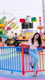 Mirnalini Ravi feet photo 3