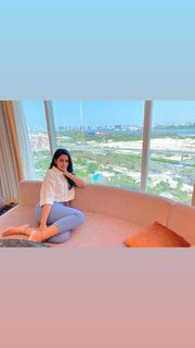 Mirnalini Ravi feet photo 2