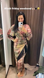 Mirnalini Ravi feet photo 10