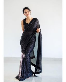 Mirnalini Ravi feet photo 2