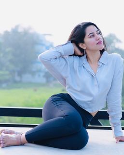 Mirnalini Ravi feet photo 3