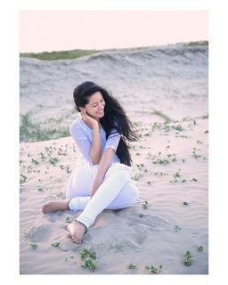 Mirnalini Ravi feet photo 5