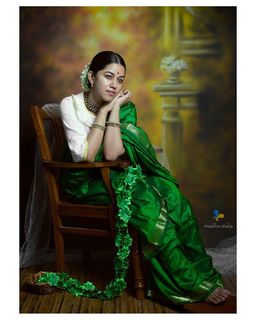 Mirnalini Ravi feet photo 1