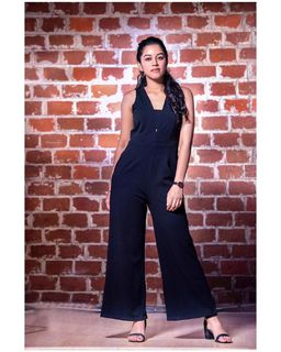 Mirnalini Ravi feet photo 2