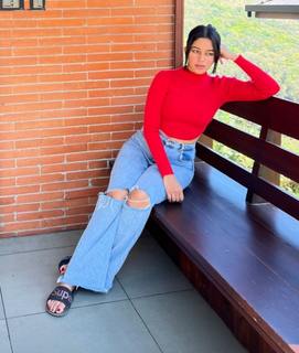 Mirnalini Ravi feet photo 13