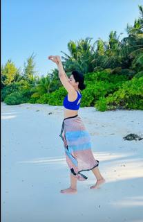 Mirnalini Ravi feet photo 10