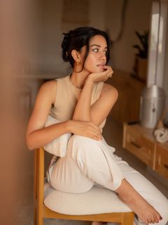 Mirnalini Ravi feet photo 11