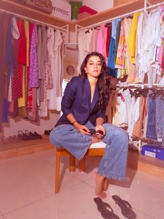 Mirnalini Ravi feet photo 6
