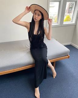 Miru Shiroma feet photo 14