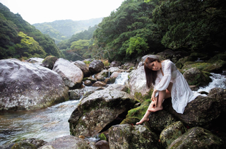 Miru Shiroma feet photo 16
