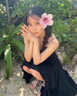 Miru Shiroma feet photo 9