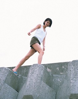 Misaki Itô feet photo 19