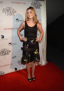 Mischa Barton feet photo thumbnail