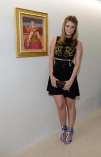 Mischa Barton feet photo thumbnail