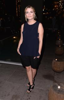 Mischa Barton feet photo thumbnail