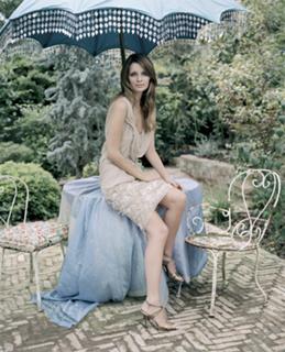 Mischa Barton feet photo thumbnail