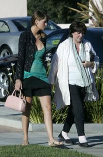 Mischa Barton feet photo thumbnail
