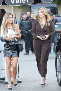 Mischa Barton feet photo thumbnail