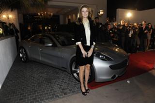 Mischa Barton feet photo thumbnail