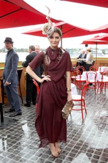 Mischa Barton feet photo thumbnail