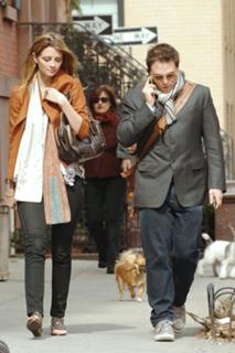 Mischa Barton feet photo thumbnail