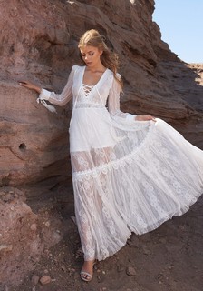 Mishel Gerzig feet photo thumbnail