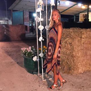 Mishel Gerzig feet photo thumbnail