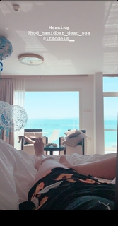 Mishel Gerzig feet photo thumbnail