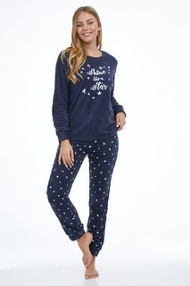 Mishel Gerzig feet photo thumbnail