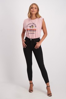 Mishel Gerzig feet photo thumbnail