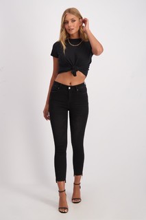 Mishel Gerzig feet photo thumbnail