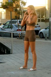 Mishel Gerzig feet photo thumbnail