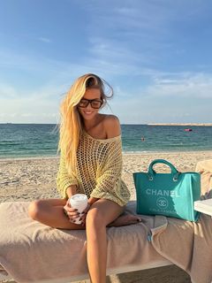 Mishel Gerzig feet photo 2
