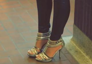 Miss Pooja feet photo thumbnail