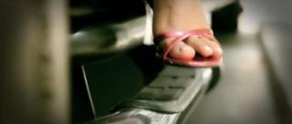 Miss Pooja feet photo thumbnail