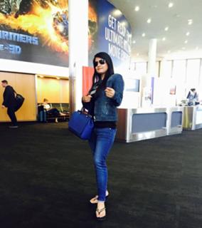 Miss Pooja feet photo thumbnail