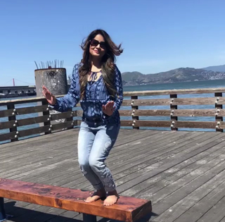 Miss Pooja feet photo thumbnail