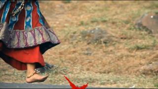 Miss Pooja feet photo thumbnail
