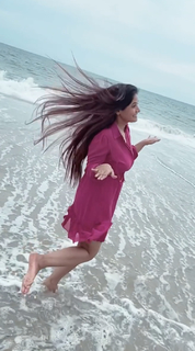 Miss Pooja feet photo thumbnail
