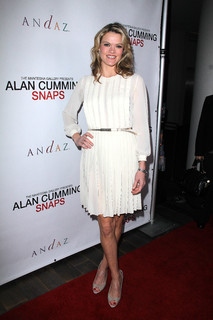 Missi Pyle feet photo thumbnail