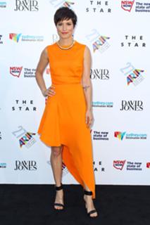 Missy Higgins feet photo 11