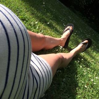 Missy Higgins feet photo 9