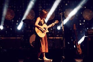 Missy Higgins feet photo 20