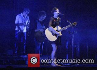Missy Higgins feet photo 18