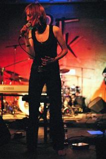 Missy Higgins feet photo 14