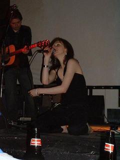 Missy Higgins feet photo 8