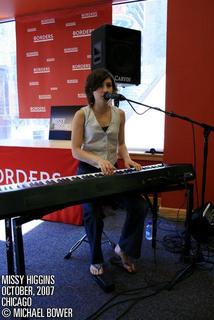 Missy Higgins feet photo 7