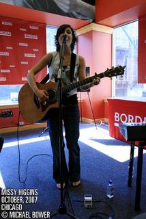Missy Higgins feet photo 2