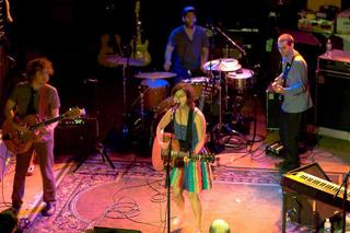 Missy Higgins feet photo 1