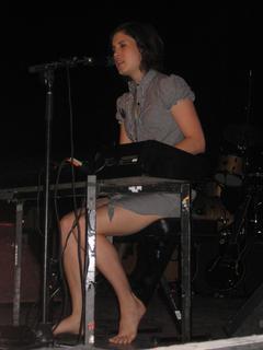 Missy Higgins feet photo 11